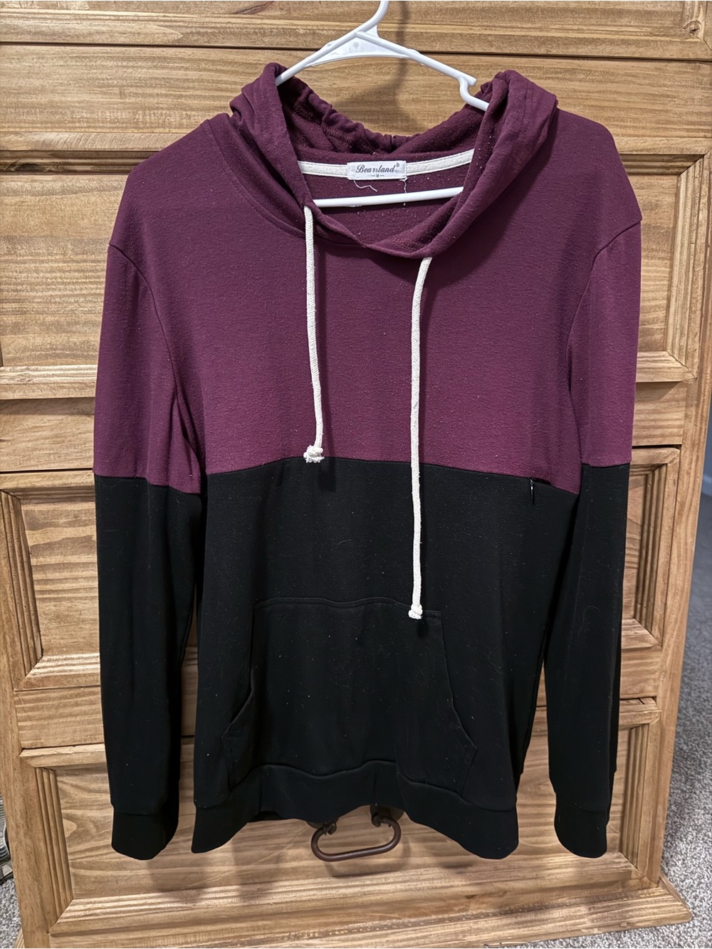 Bearsland Two-Tone Nursing Pullover Hoodie in Plum and Black